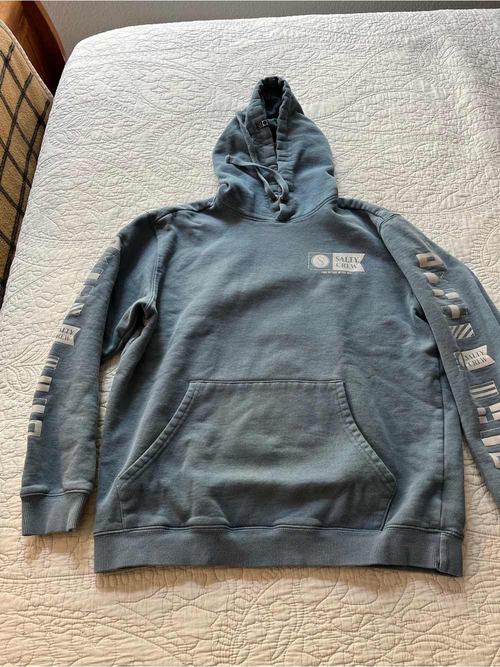 Salty Crew Light blue/gray Pullover Hoodie with Drawstring size Small